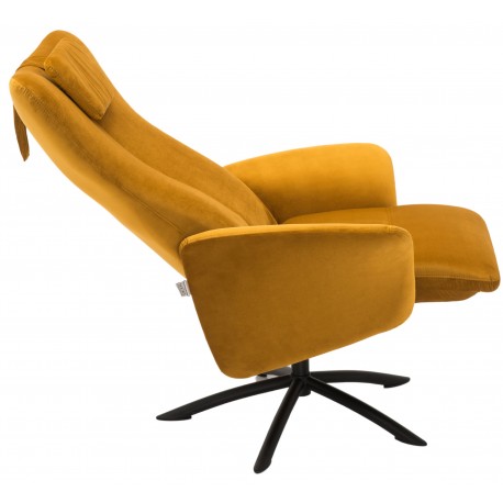 Torben armchair